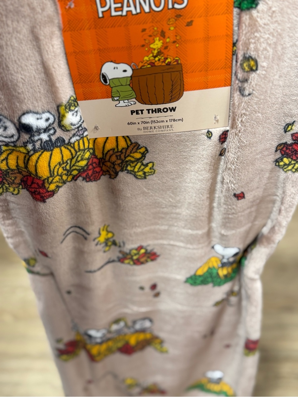 Peanuts Snoopy Pet Throw Blanket - Pink